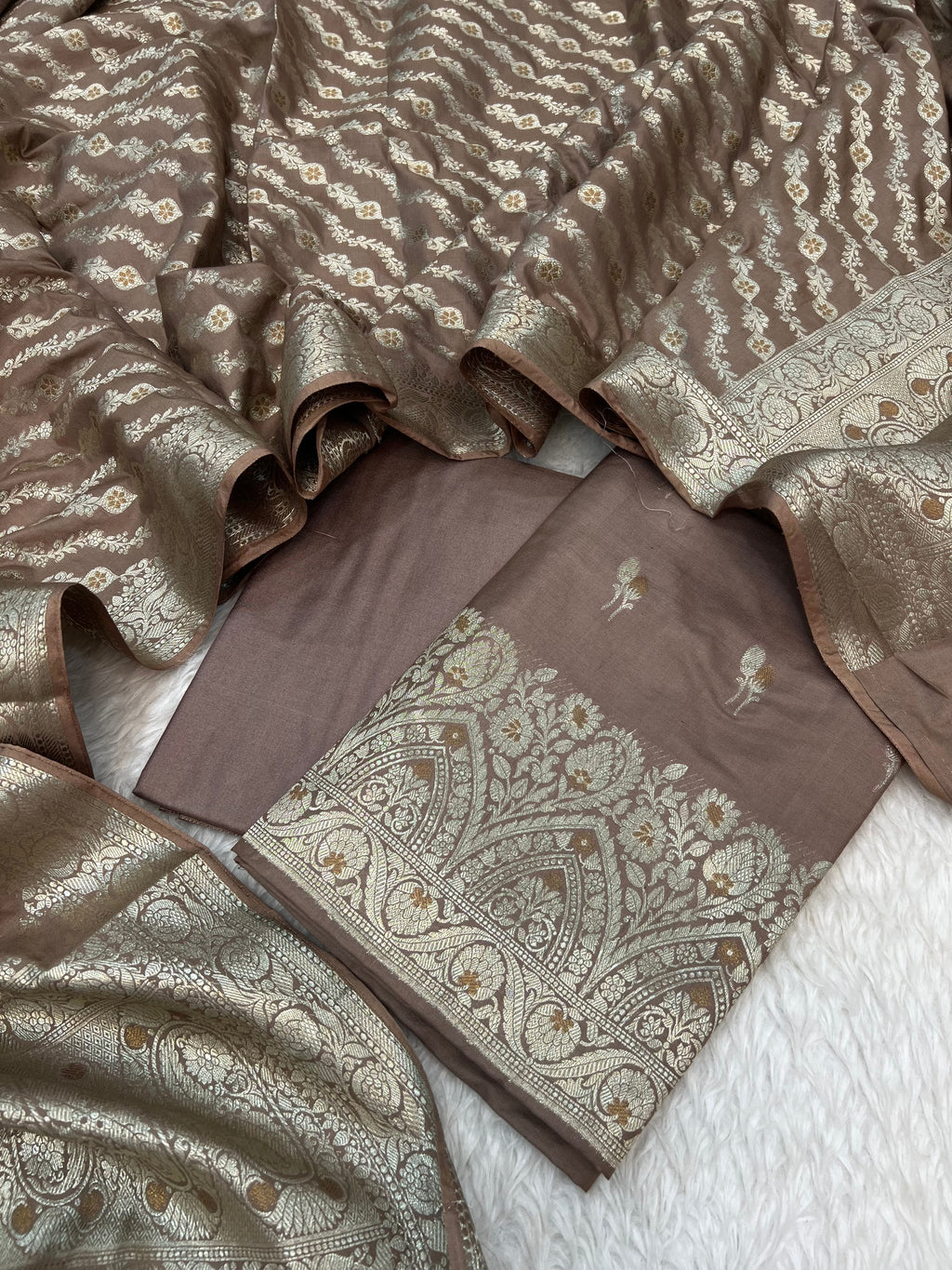 Pure Chiniya silk tilfi Mina weaved unstitched suits collections