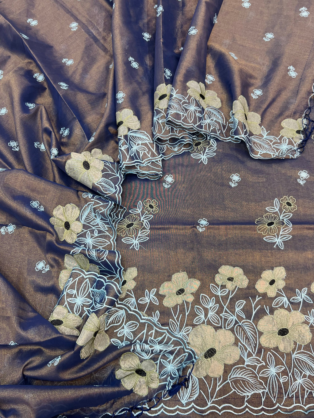 Pure cotton diamond tissue Embroidered tissue embroidered unstiched suits