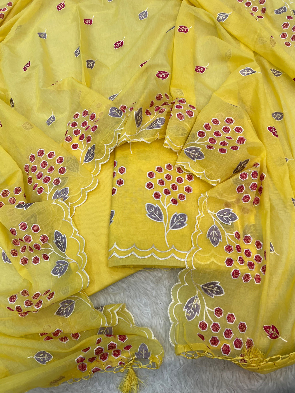 Pure mal Chanderi Alia Bhatt celebrity inspired multi thread embroidered unstiched suits