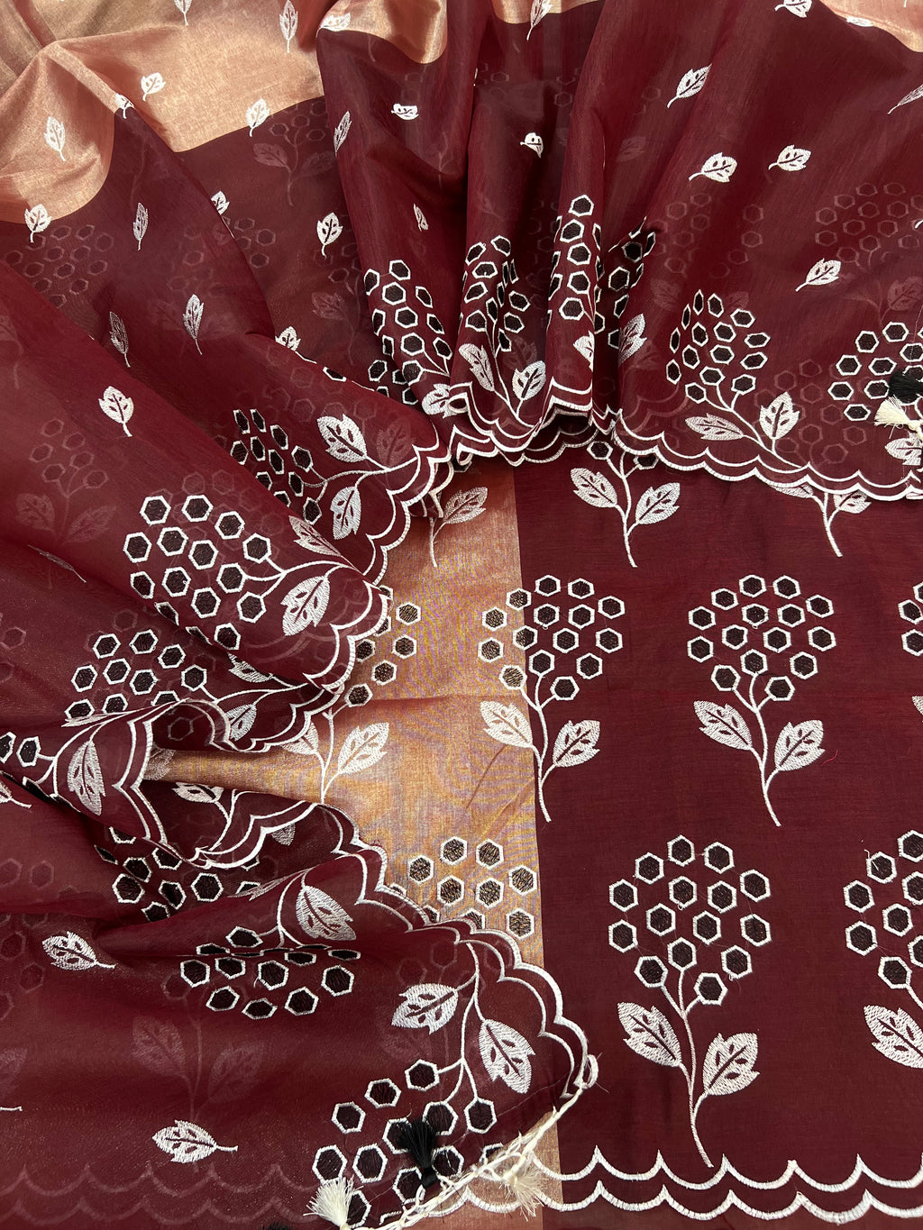 Pure tissue 2D dual shade half tissue half cotton based embroidered unstiched suits sets