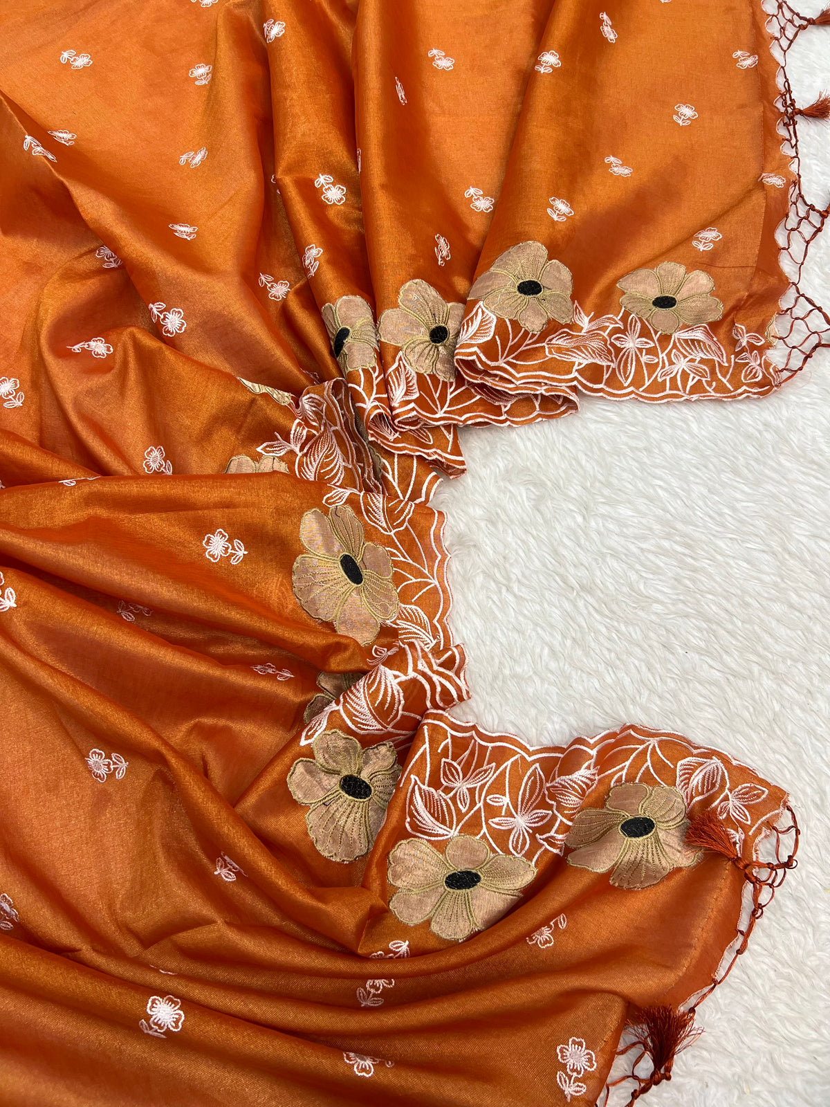 Pure cotton diamond tissue Embroidered tissue embroidered unstiched suits