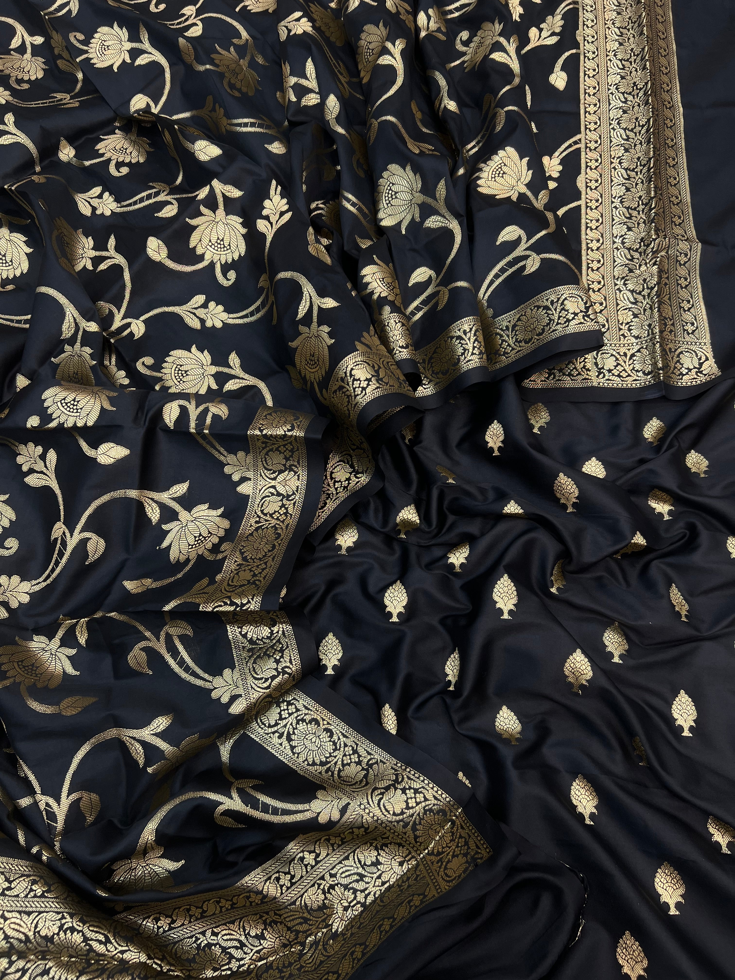 Banarasi katan silk zari jackard weaved unstiched suits sets
