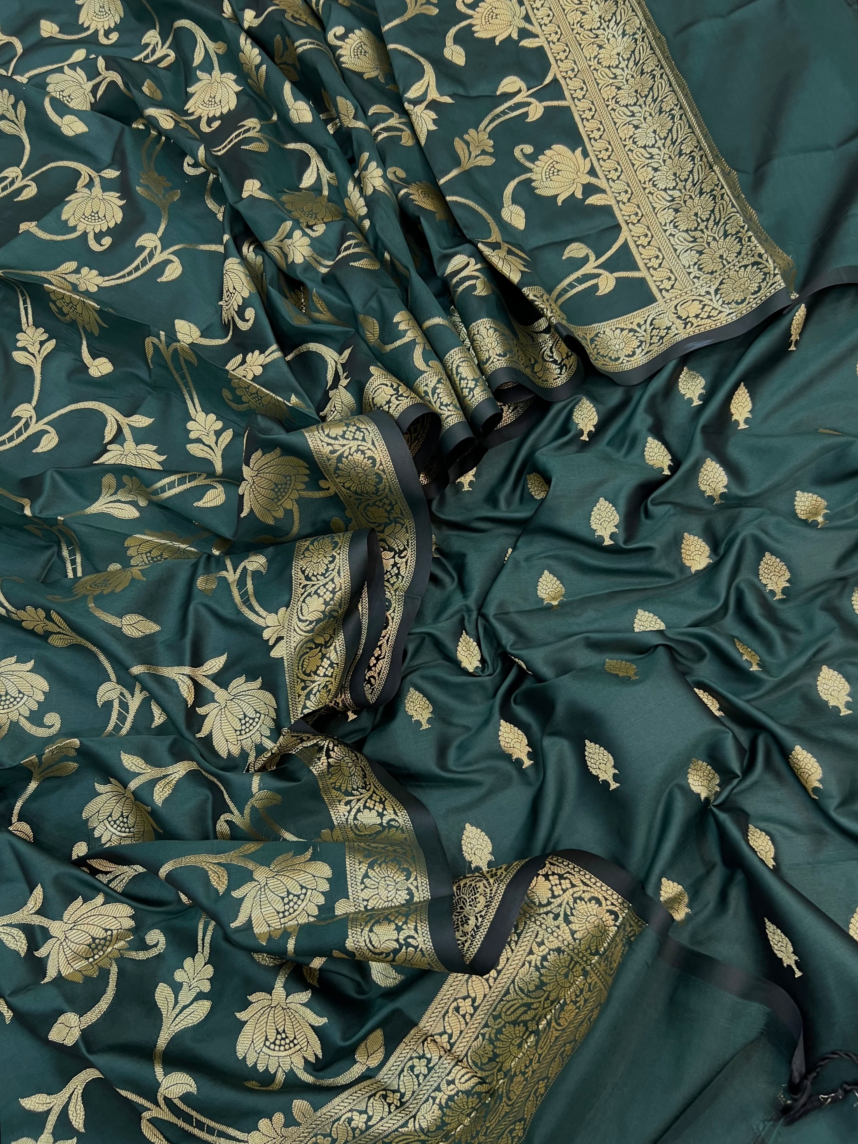 Banarasi katan silk zari jackard weaved unstiched suits sets