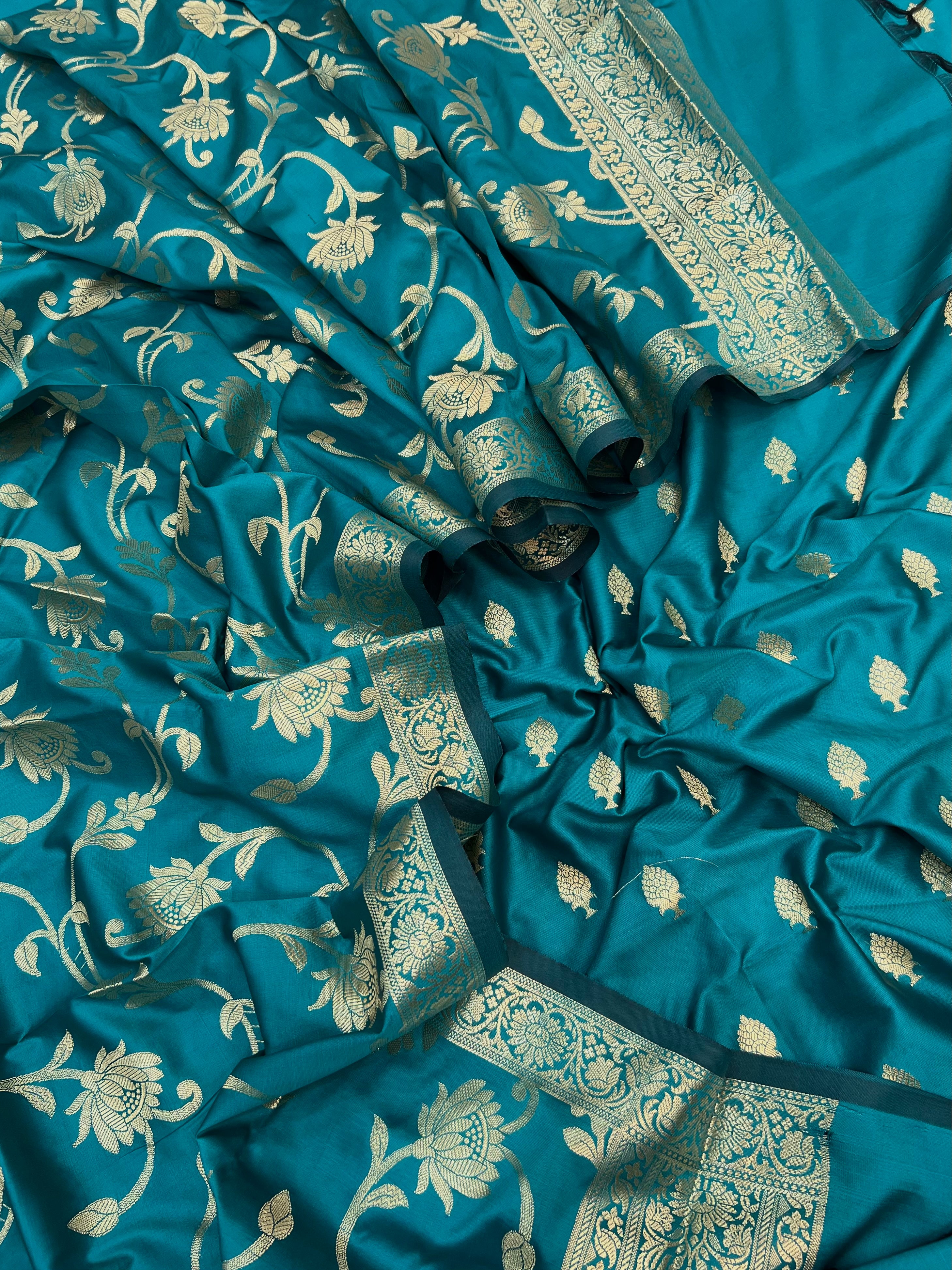 Banarasi katan silk zari jackard weaved unstiched suits sets