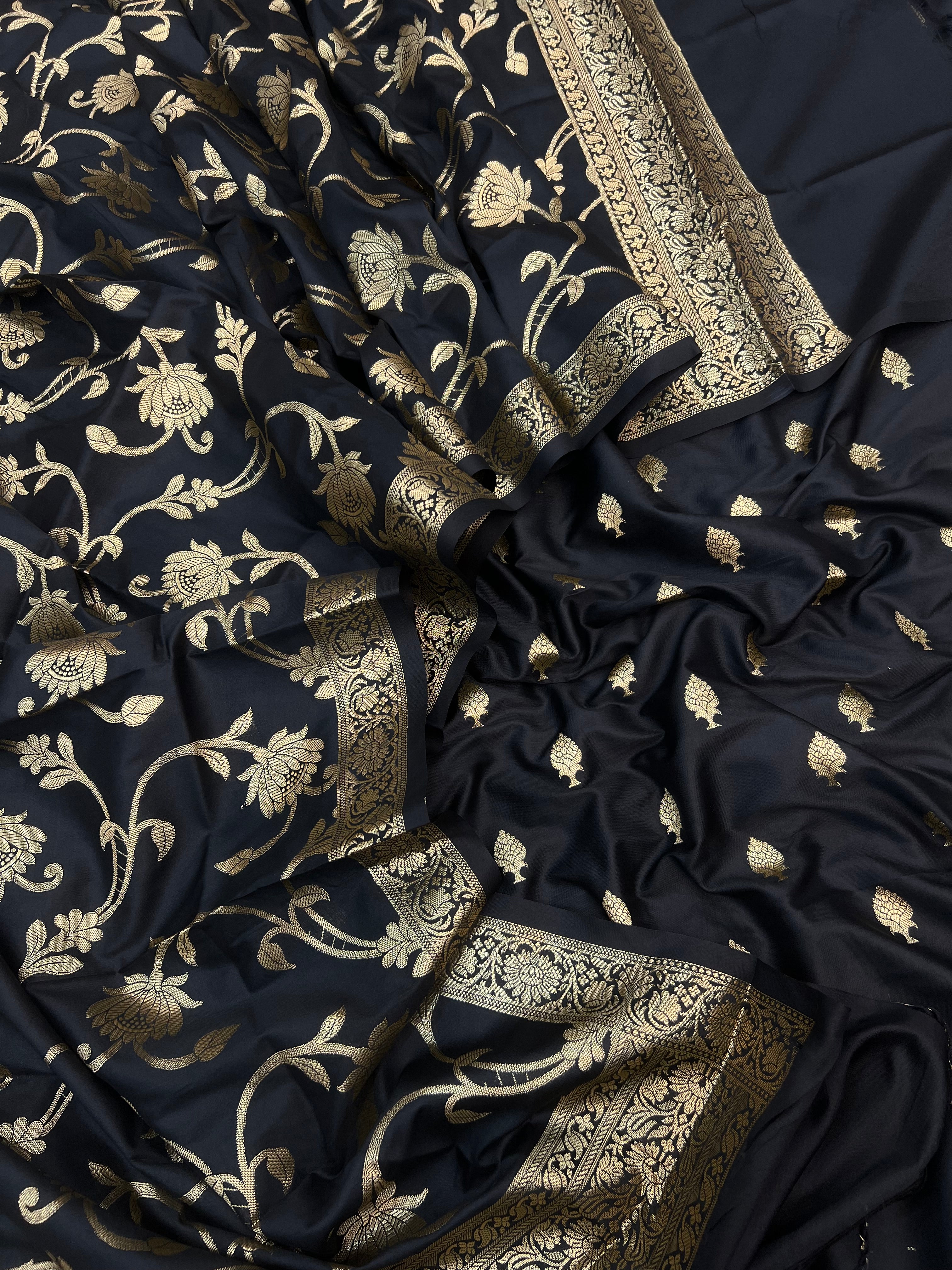 Banarasi katan silk zari jackard weaved unstiched suits sets