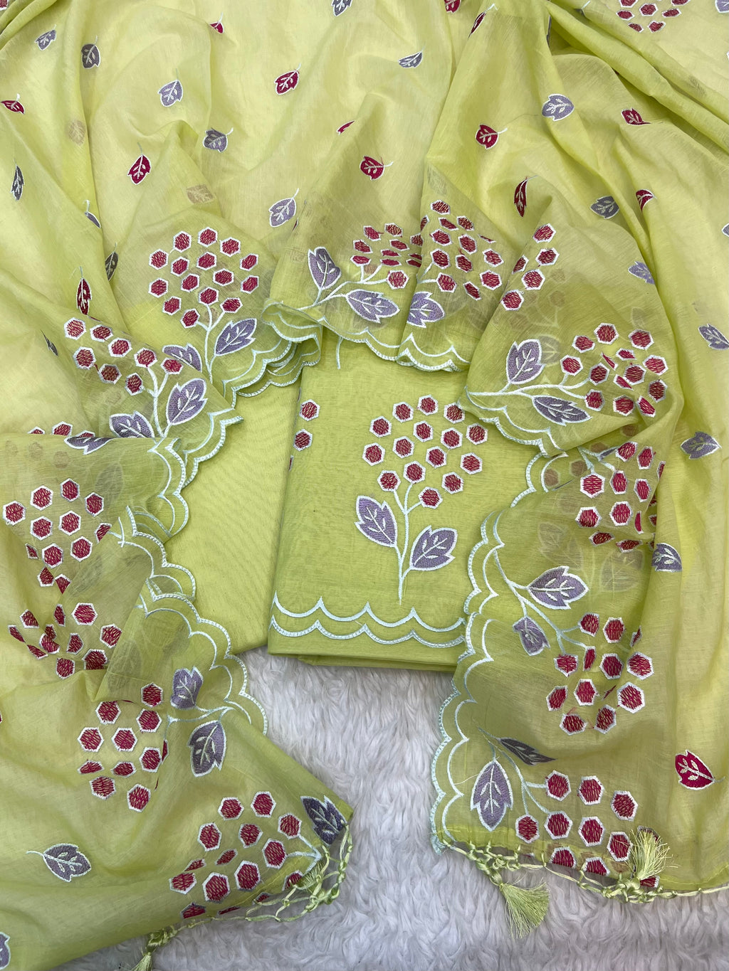 Pure mal Chanderi Alia Bhatt celebrity inspired multi thread embroidered unstiched suits