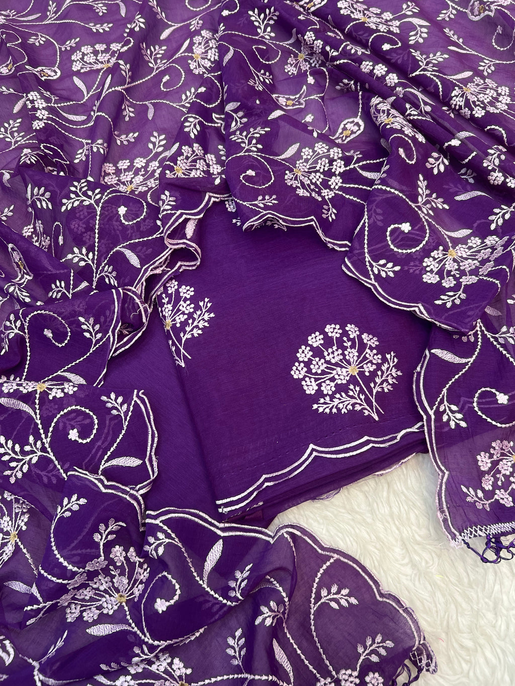 Pure mal Chanderi thread embroidered unstiched suits sets