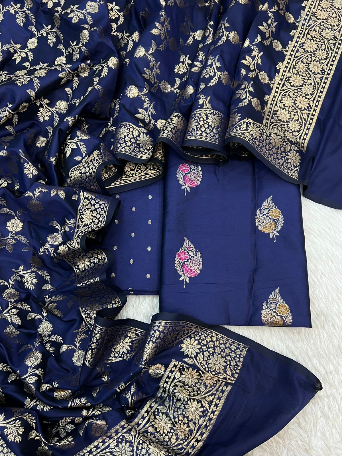 Banarasi Silk Zari Mina Weaving Jackard Suits