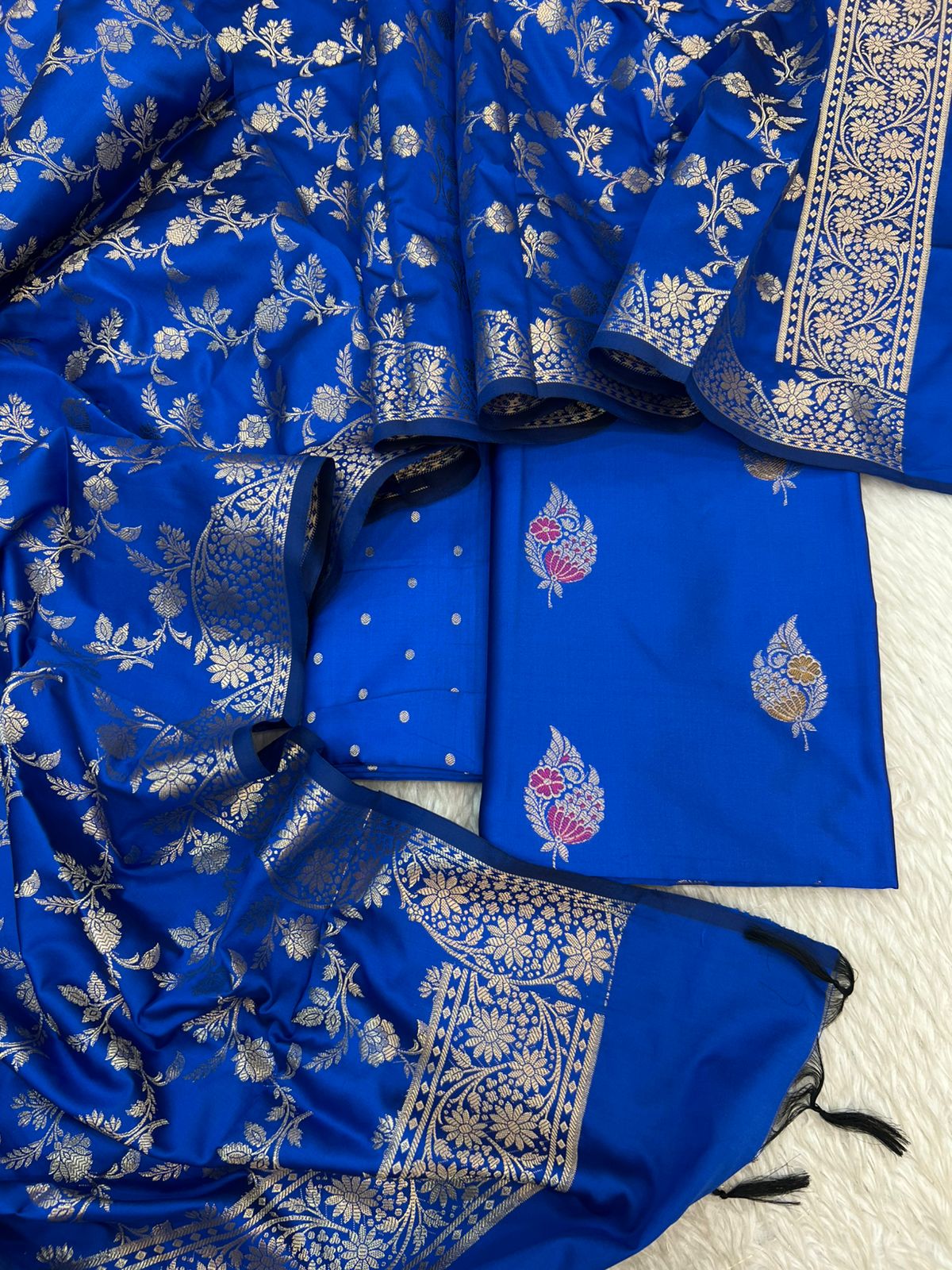 Banarasi Silk Zari Mina Weaving Jackard Suits