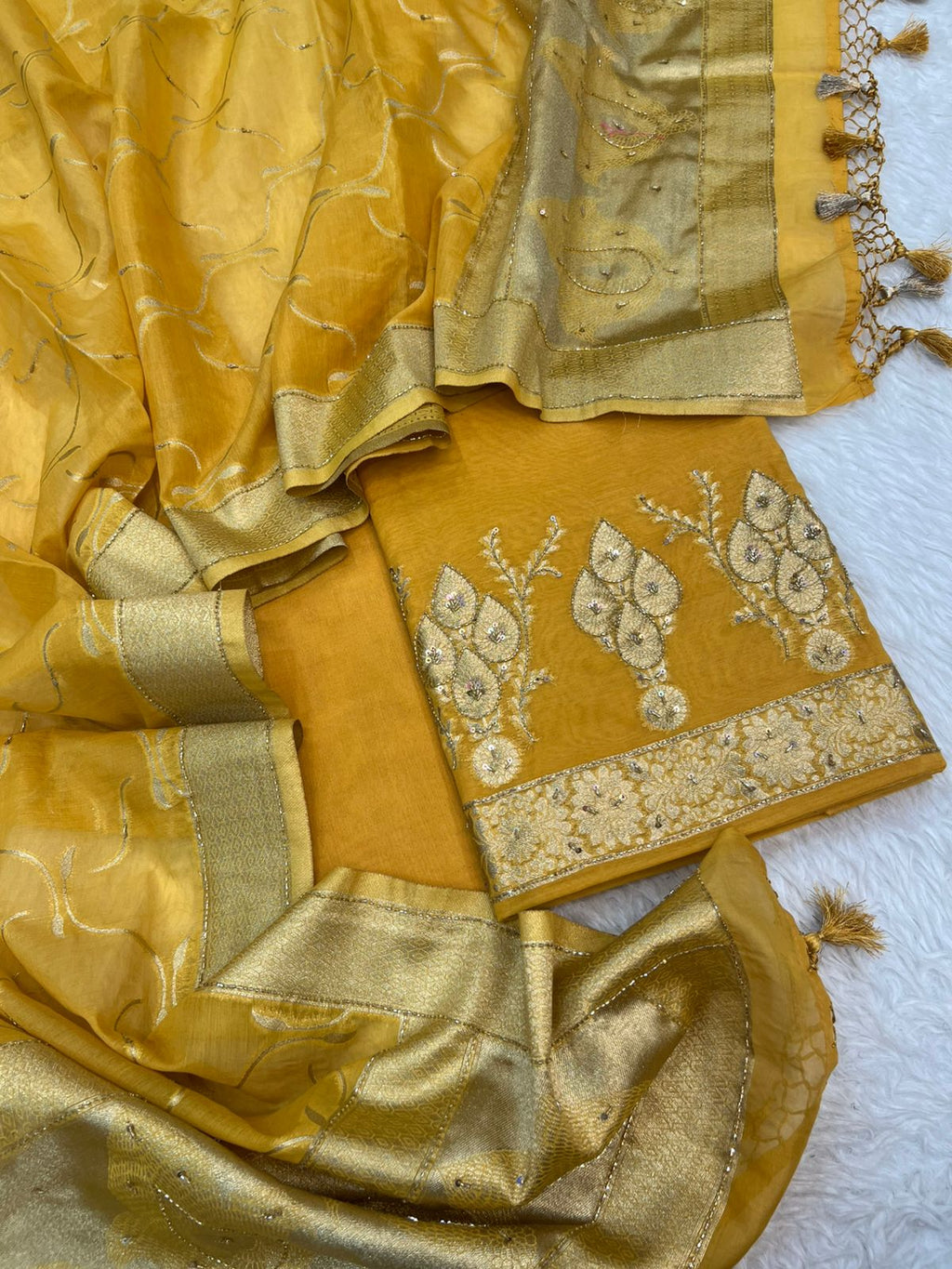 Pure Mal Chanderi Zari Weaved With Katdana Work Suits