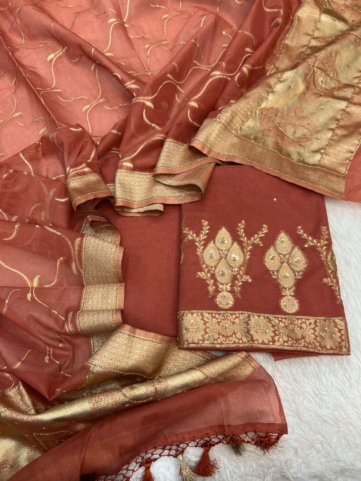 Pure Mal Chanderi Zari Weaved With Katdana Work Suits
