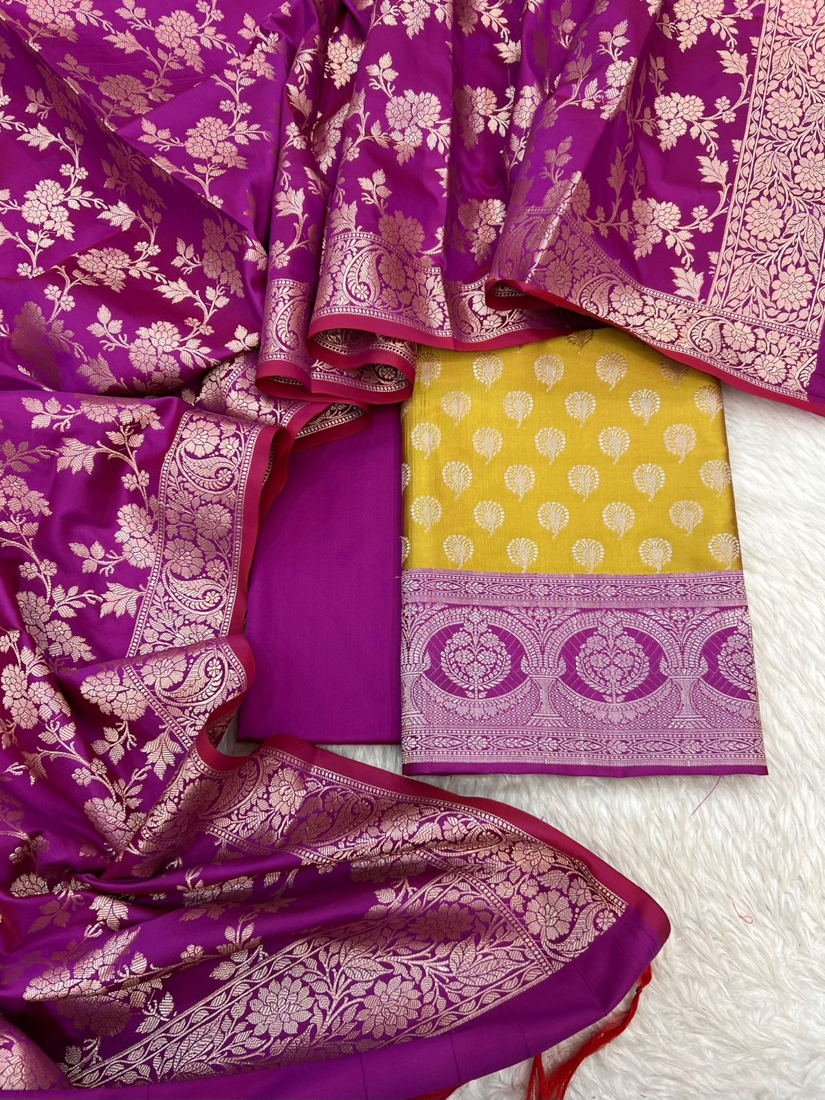 Banarasi Silk Zari Jackard Weaving Suits