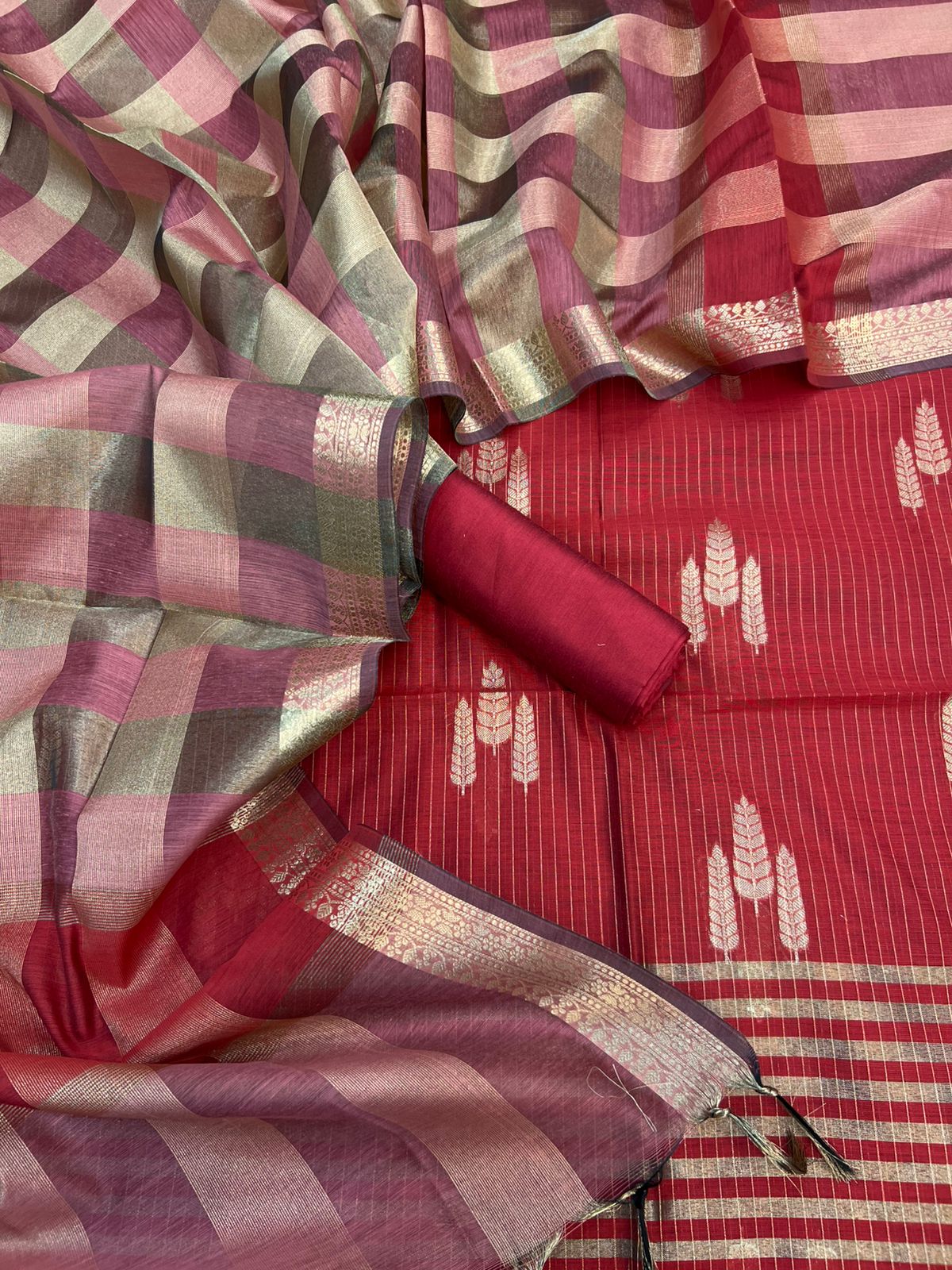 Banarasi Cotton Zari Jackard Suits