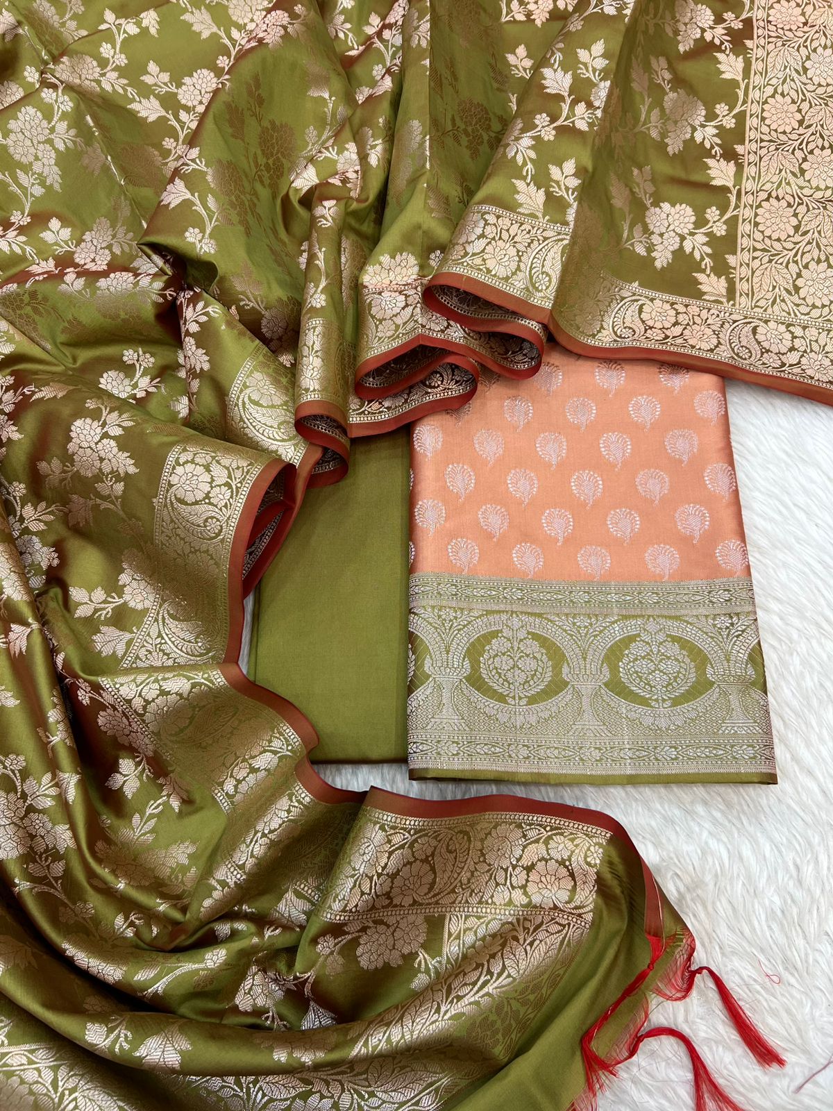Banarasi Silk Zari Jackard Weaving Suits