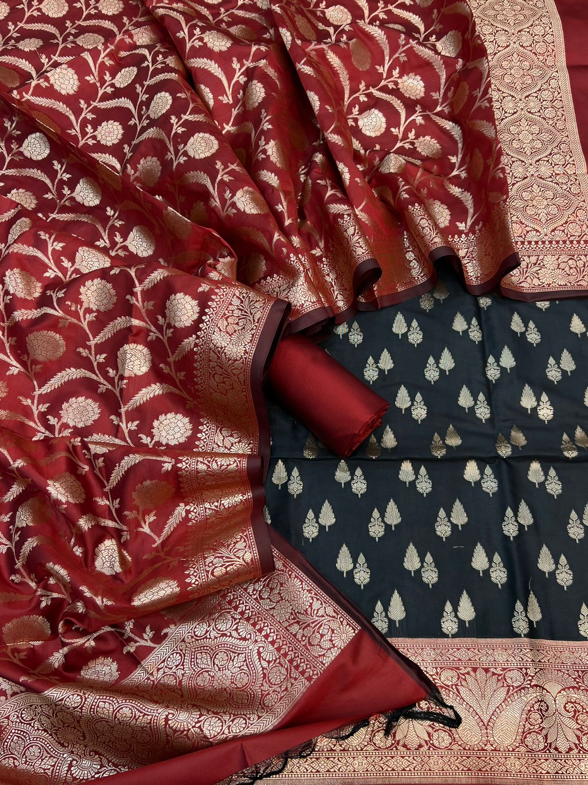 Banarasi Silk Zari Jackard Weaving Contrast Suits