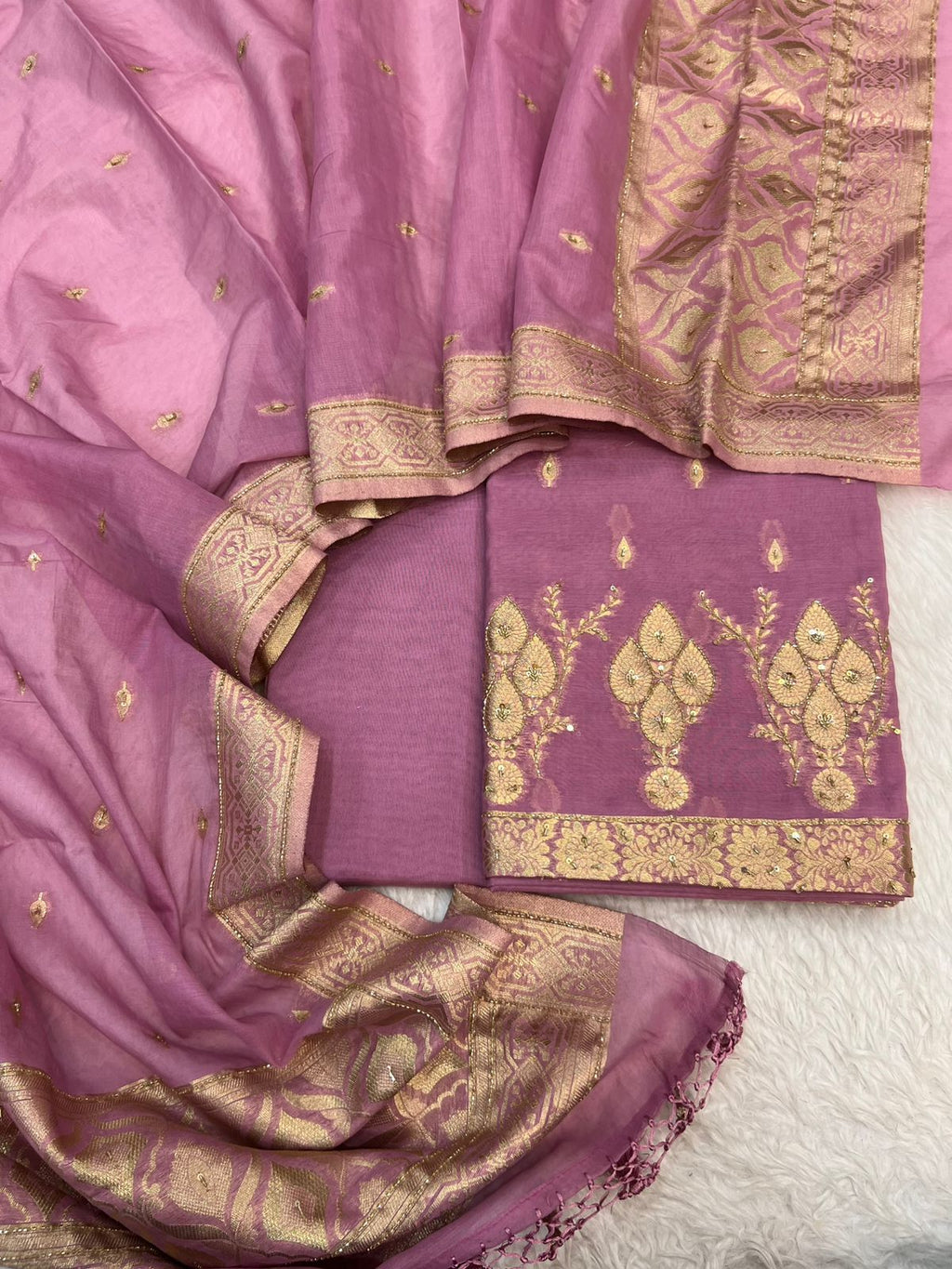 Pure Mal Chanderi Zari Weaved With Katdana Work Suits