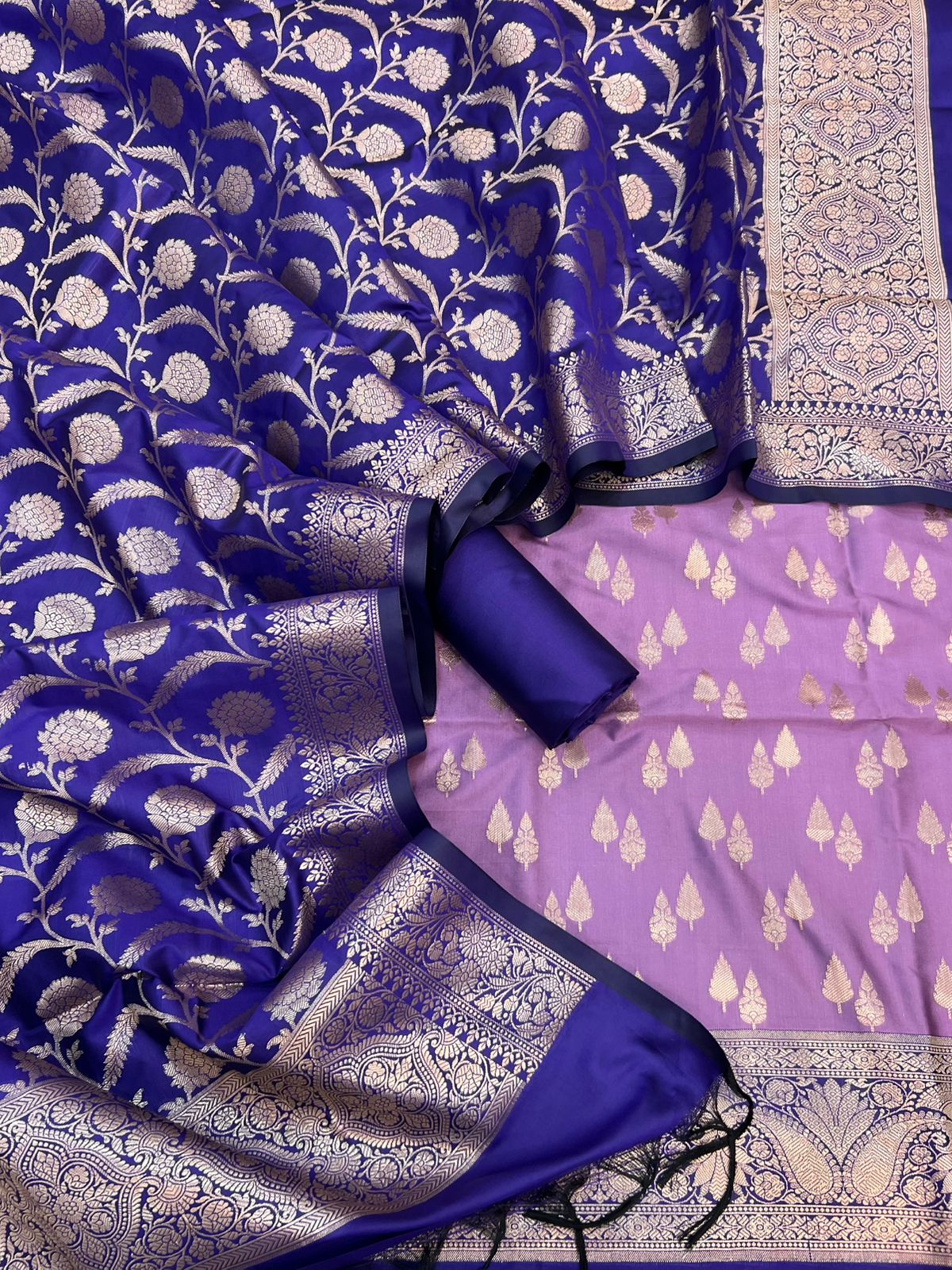 Banarasi Silk Zari Jackard Weaving Contrast Suits