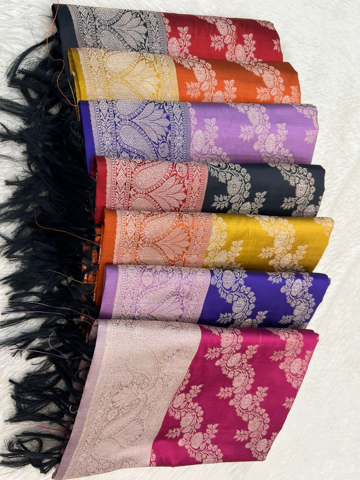 Banarasi Silk Zari Jackard Weaving With Contrast Border