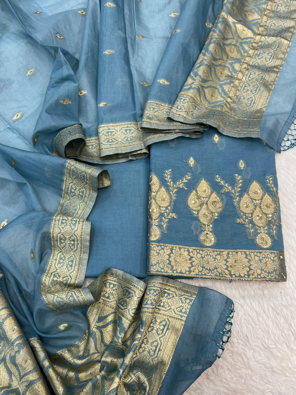 Pure Mal Chanderi Zari Weaved With Katdana Work Suits