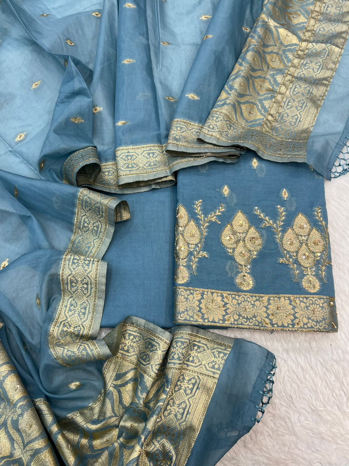 Pure Mal Chanderi Zari Weaved With Katdana Work Suits